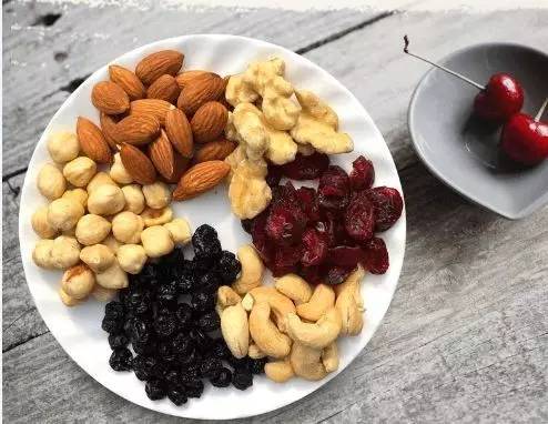 微信上卖坚果类食品好卖
